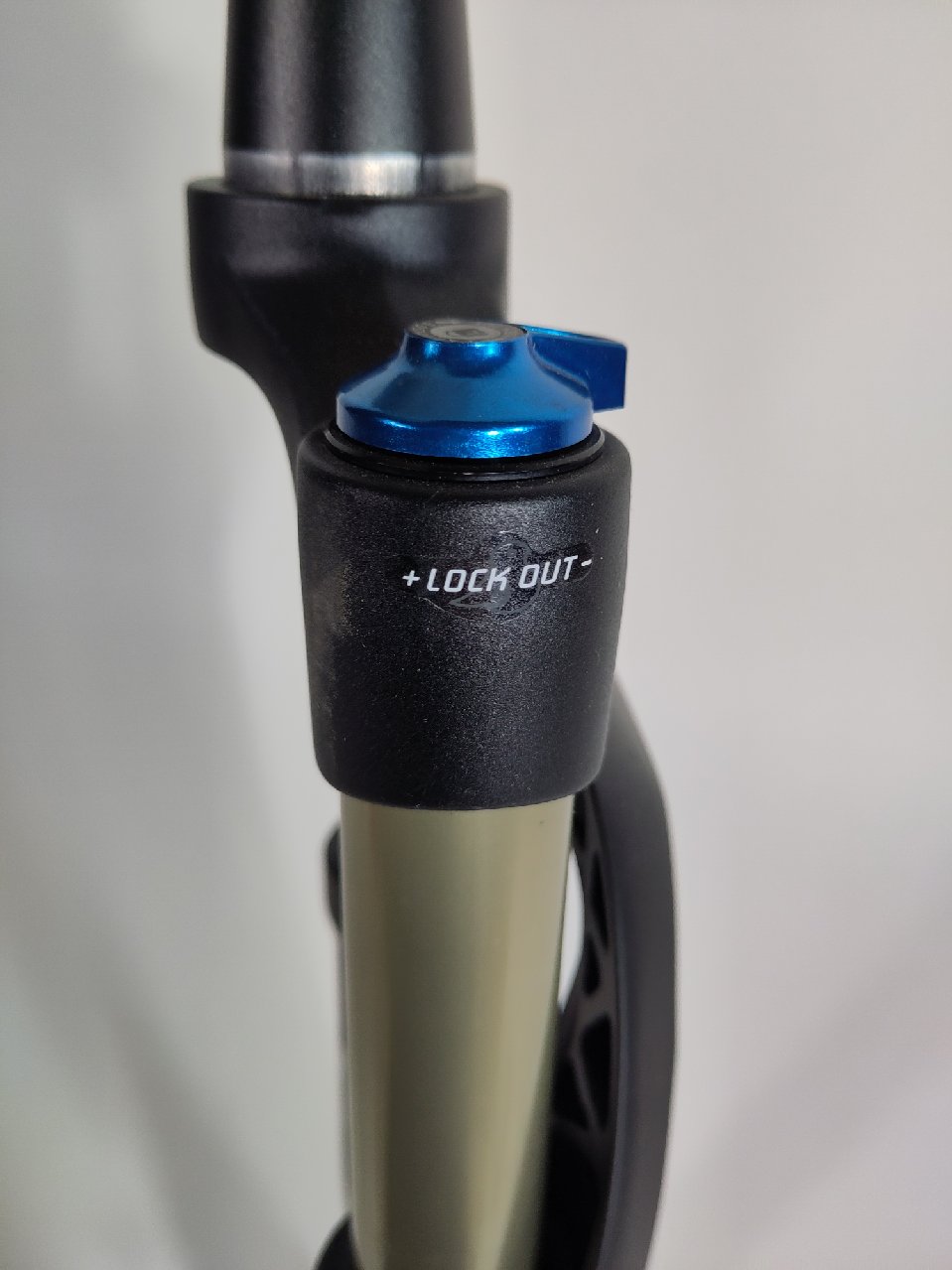 27,5" Federgabel Spinner Aeris RLC, tapered