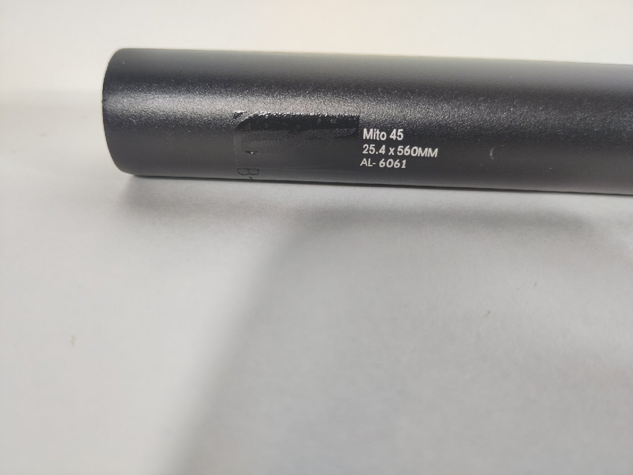 Lenker 560 mm/5 Grad back, flat, 25,4 mm, 244g