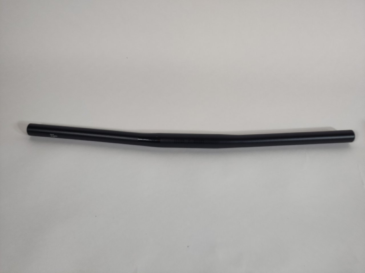 Lenker 560 mm/5 Grad back, flat, 25,4 mm, 244g