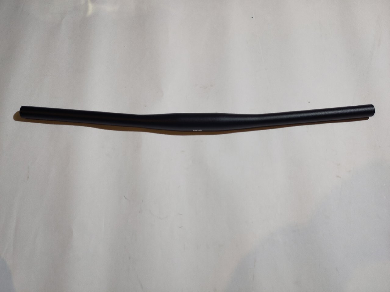 Lenker Ultralight 620 mm/5 Grad backsweep, 31,8 mm, 140g