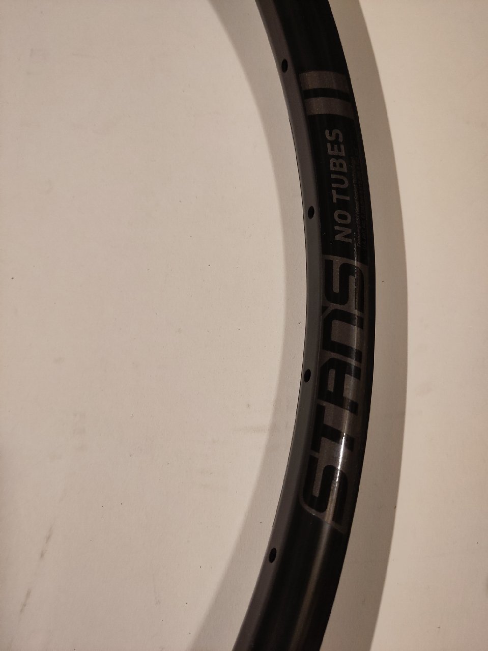 Stans Crest NoTubes MK3 Felgen 27,5, 32 Loch