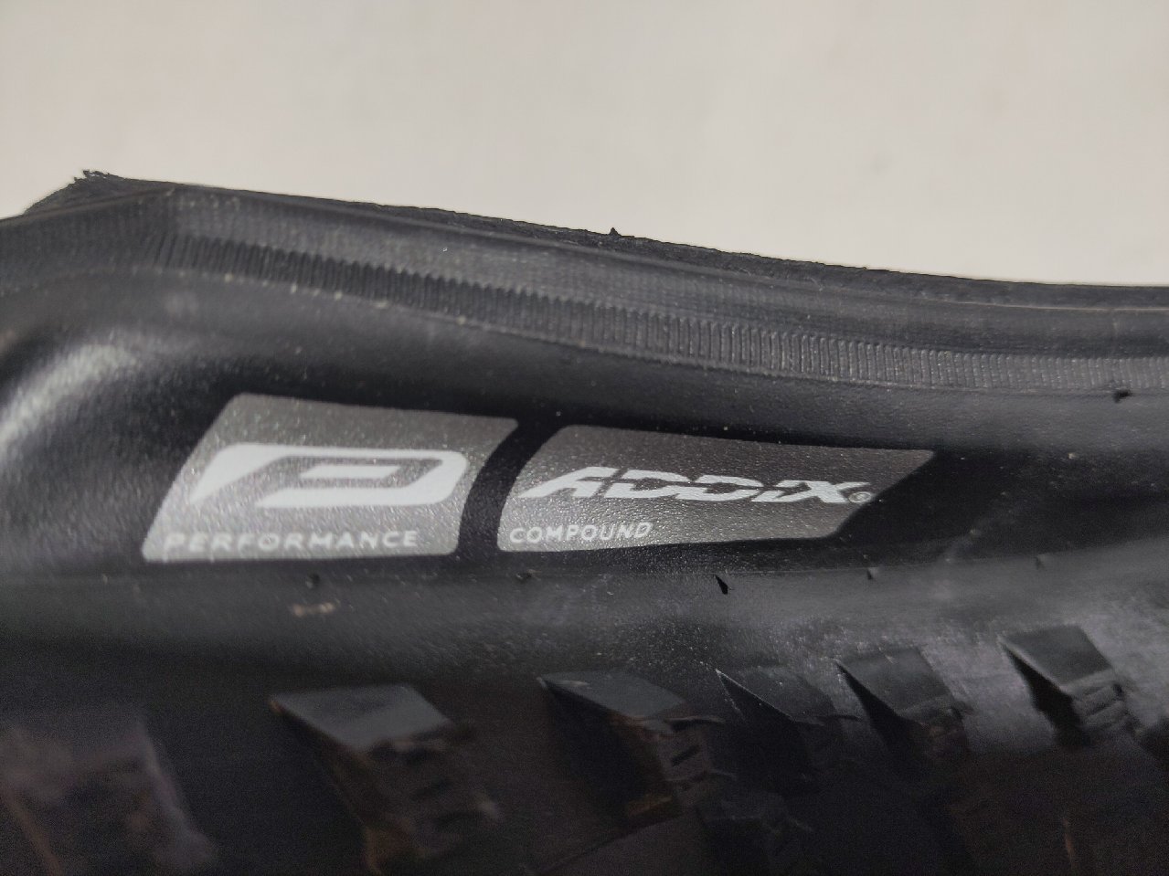 Faltreifen RocketRon 24x 2,1 Performance Addix 440g